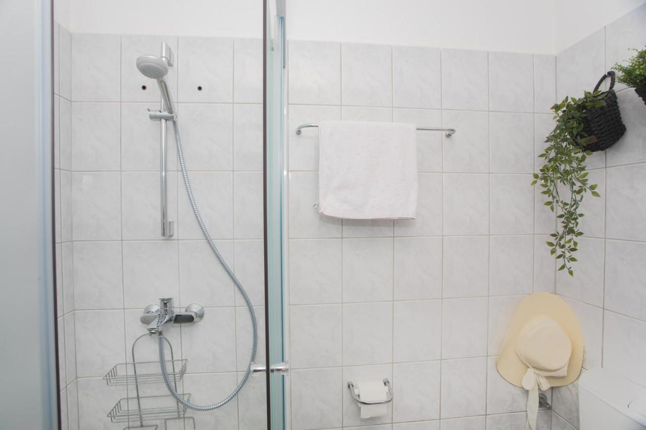Dalma Residence Apartman Lavandella Zaboric Bagian luar foto